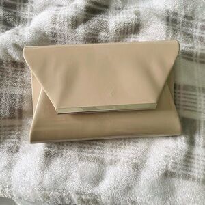 DSW CLUTCH/CROSSBODY